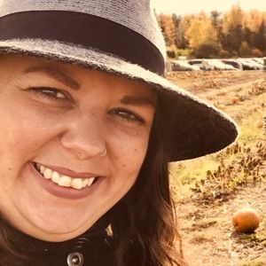 Meet your Posher, Dawn